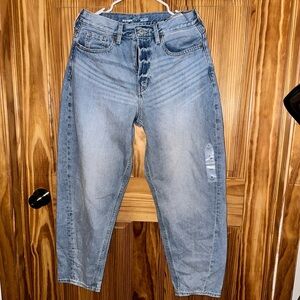 Old Navy High Rise Balloon Jeans
